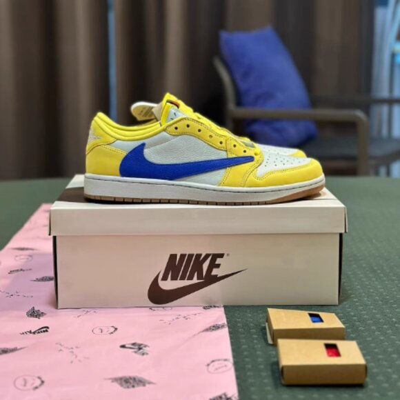 jordan 1 low canary travis scott main image 4